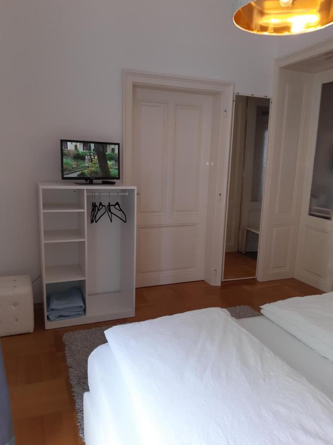 Kristall Doppelzimmer Direkt Im Zentrum, Balkon Bad Ischl Eksteriør bilde